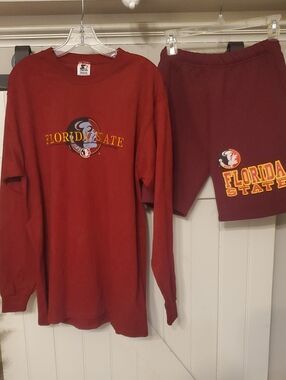 Bundle STARTER Garnet Florida State Long Sleeve Top & Shorts